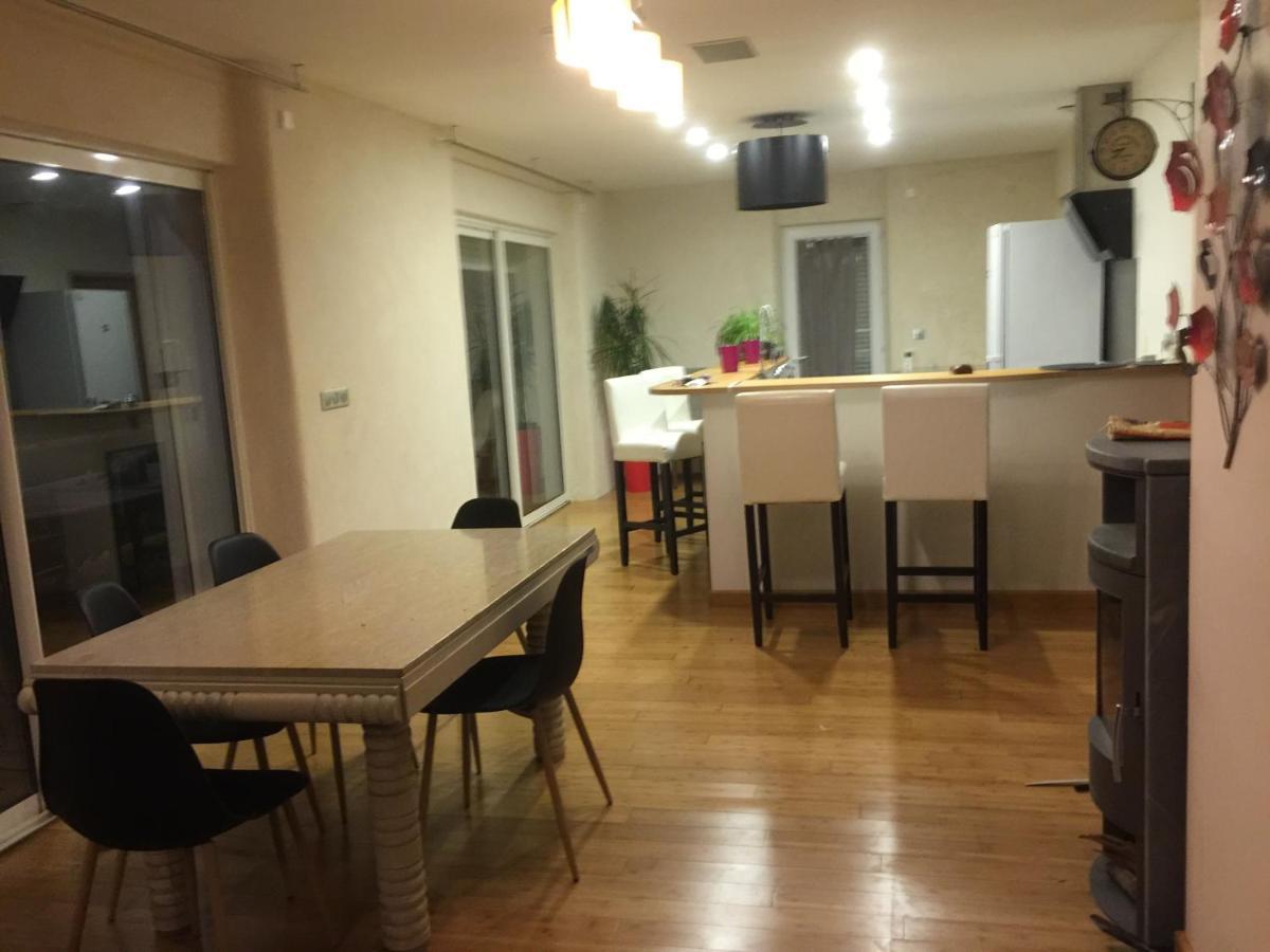 La Decouverte, Jacuzzi, Sauna, Et Terrasse Avec Vue Sur Lac A La Campagne Entre Toulouse Et Auch Catonvielle Exterior foto