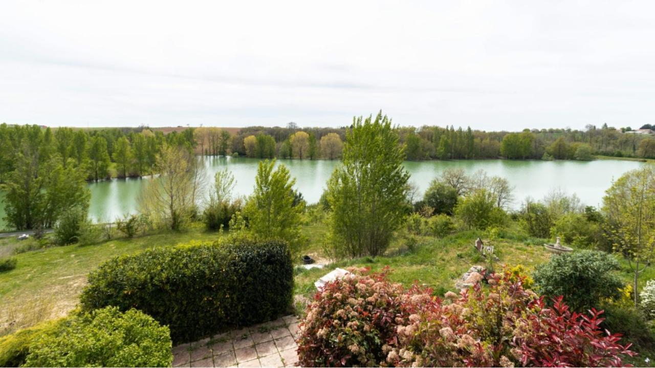 La Decouverte, Jacuzzi, Sauna, Et Terrasse Avec Vue Sur Lac A La Campagne Entre Toulouse Et Auch Catonvielle Exterior foto